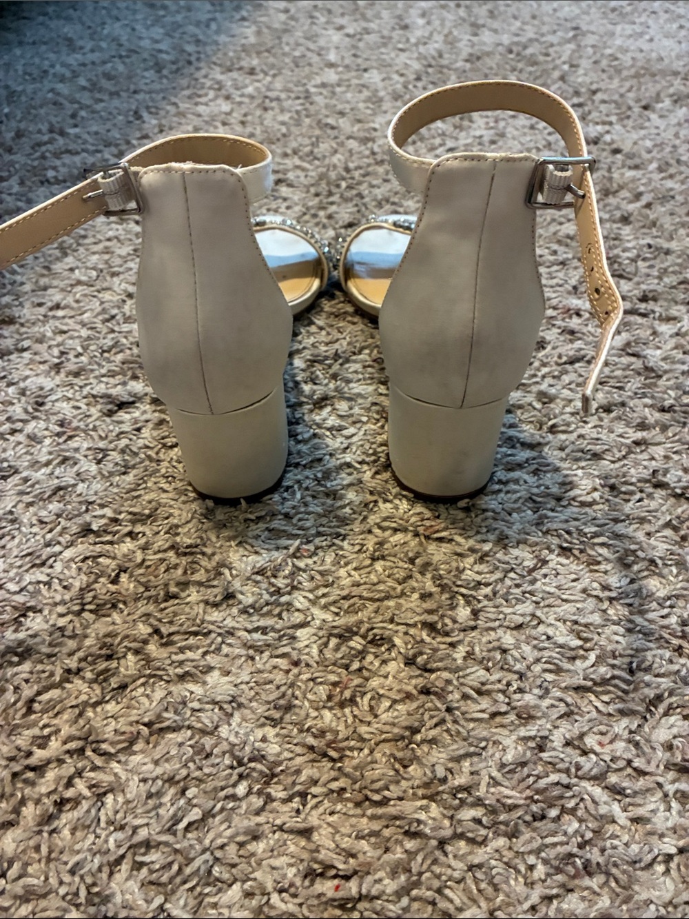 Betsey Johnson Ivory Crystal Embellished Ankle-Strap Heels size 8 - Picture 4 of 6